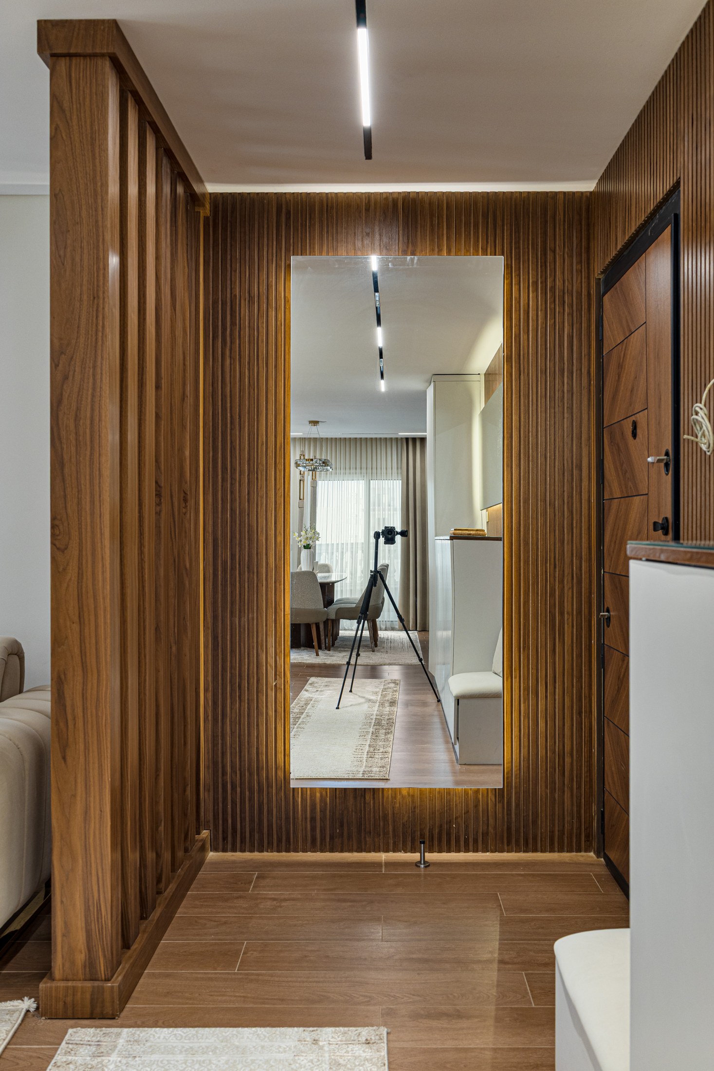 Canaria Apartment — threshold and circulation